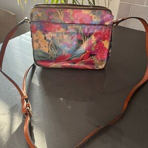 Patricia Nash crossbody bag